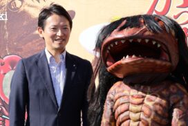 銀の馬車道150周年へ弾み、兵庫県・斎藤知事が福崎町を視察