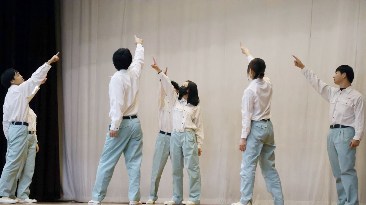 【地域共創】手話ダンスで心を通わせる!高校×地元企業の人権教育講演会