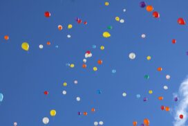 【市川町】夢ふうせん、こんなところで見つかりました｜小学生たちへサプライズ報告