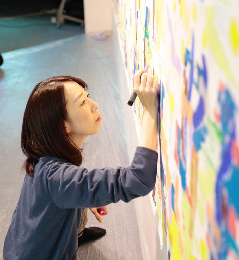 加西市の魅力発信拠点、誕生。市内在住のアーティストたちによるグループアート展開催