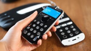 【注意喚起】知らない番号からの投資勧誘に注意！「コールド・コーリング」の手口と対策