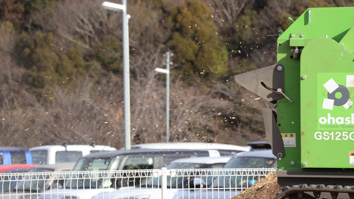 廃材が、優しい贈り物に。」ロックペイント福崎工場へ感謝状/福崎町