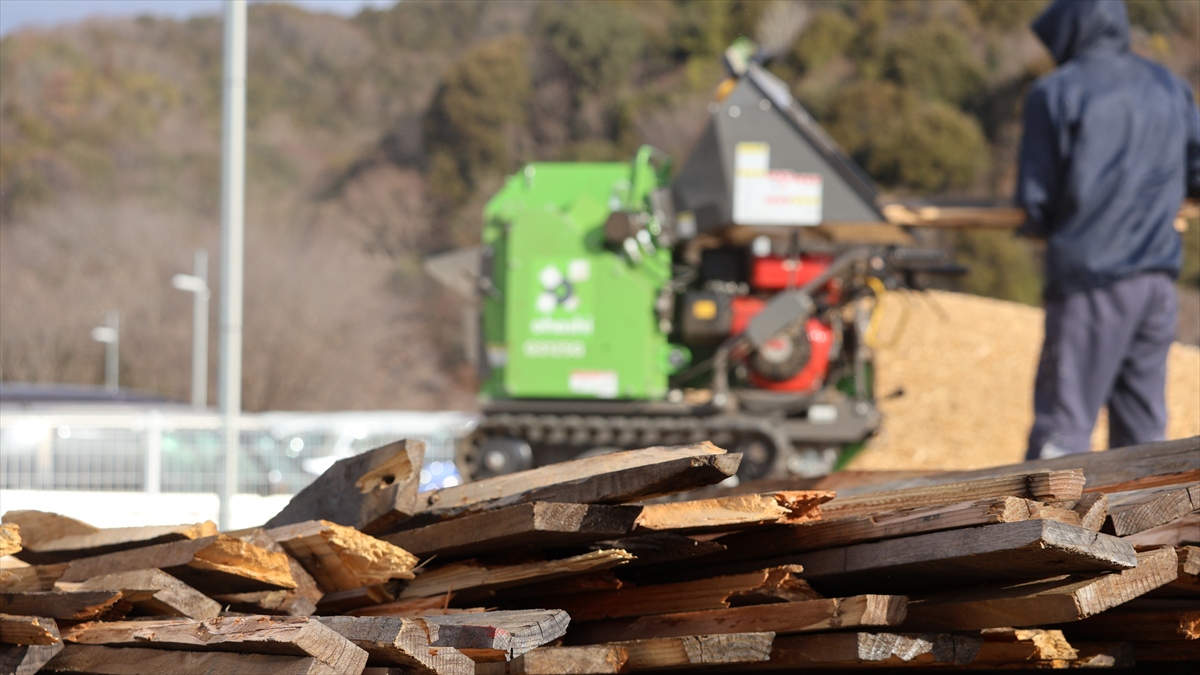 廃材が、優しい贈り物に。」ロックペイント福崎工場へ感謝状/福崎町
