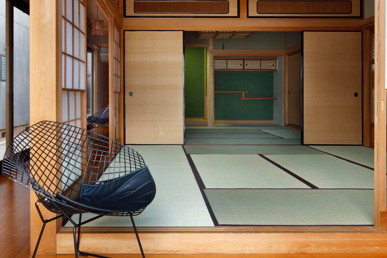 竹田城跡の麓「宿屋天空」で、最大24名まで宿泊可能な“まるごと一棟貸切プラン”が登場