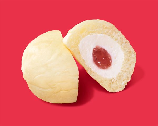 「ファミマの白をまとったいちご狩りⓇ」が1月6日から開催!ほっぺとろける白スイーツ全16種類大集結