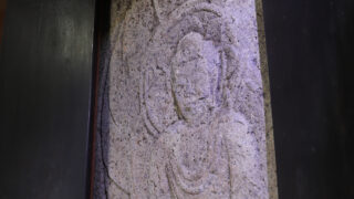 第5回 加西風土記の里ウォークが開催。鎌倉時代の倉谷石棺仏を拝観│加西市