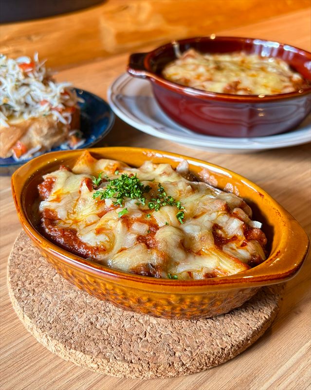 昼は喫茶店、夜はビストロ酒場「喫茶ラヴリ / YORU NO MARUMASA」がグランフェスタにオープン│姫路市