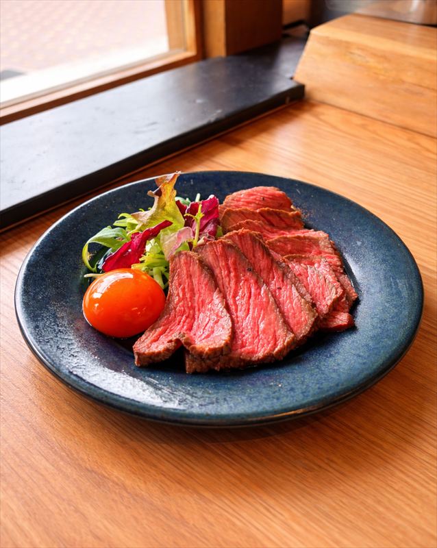 昼は喫茶店、夜はビストロ酒場「喫茶ラヴリ / YORU NO MARUMASA」がグランフェスタにオープン│姫路市