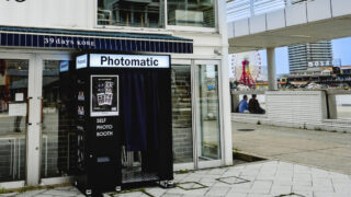 兵庫初上陸！韓国発「Photomatic」のセルフフォトブースが神戸ポートタワーの真向かいに登場