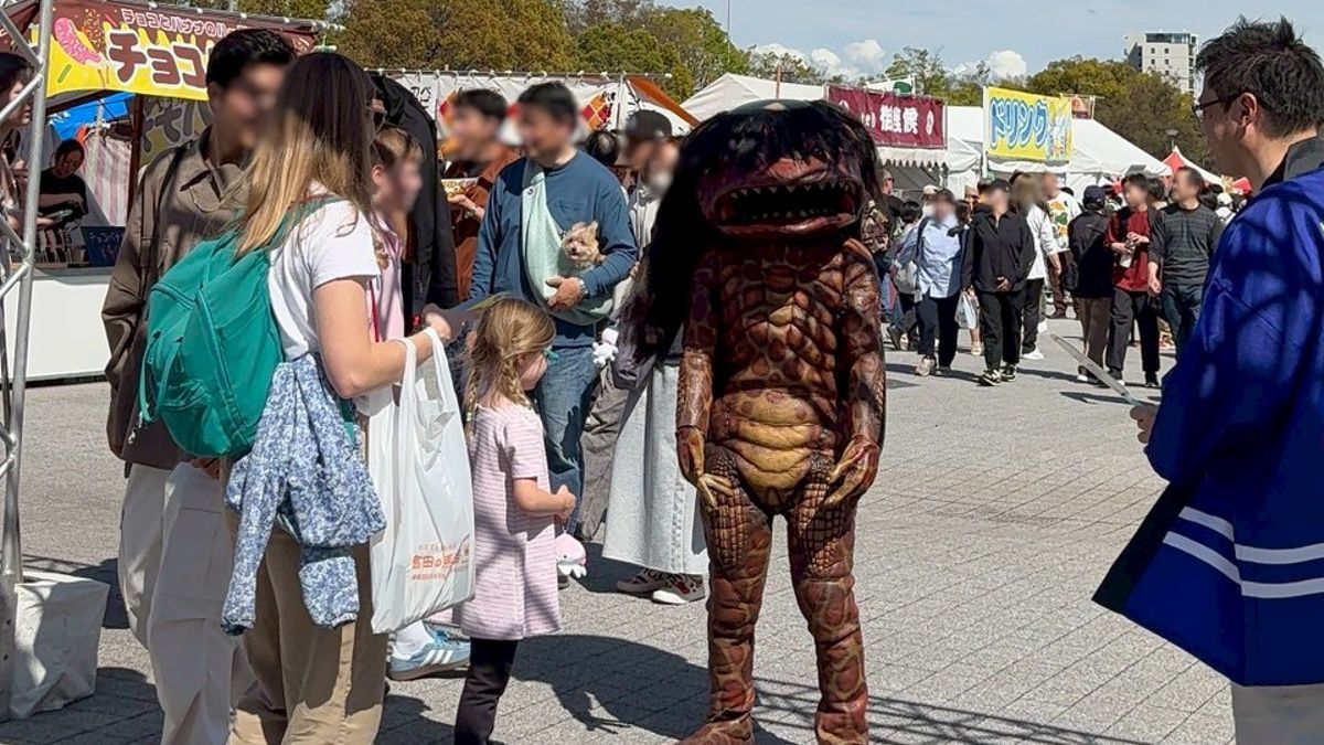 福崎町、河童の「ガジロウ」世界遺産・姫路城で「お偉方」に捕まる！？兵庫県知事に偶然出逢うの巻