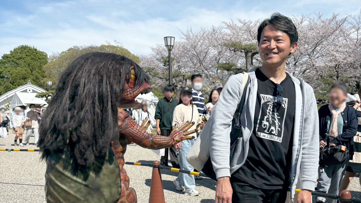 福崎町、河童の「ガジロウ」世界遺産・姫路城で「お偉方」に捕まる！？兵庫県知事に偶然出逢うの巻