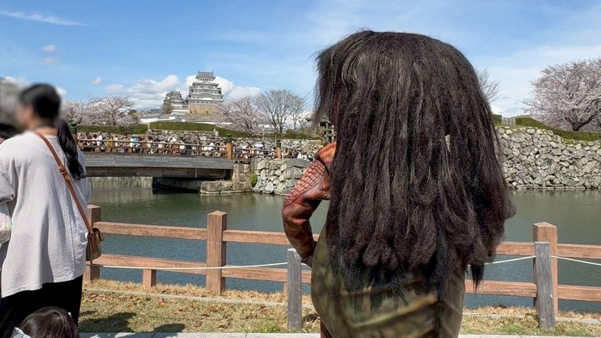 福崎町、河童の「ガジロウ」世界遺産・姫路城で「お偉方」に捕まる！？兵庫県知事に偶然出逢うの巻