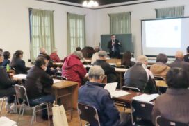 古代の神託と現代の探究が響き合う。柳田國男の「祟り」論と、福崎高校生が歩いた「300mの先」