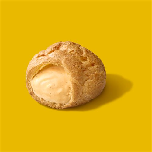 ファミマのシュークリームが進化！ザクほろ・もちむにの“新食感シュー”が5月12日発売