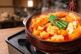 新店「赤から姫路WAT店」が７月オープン。名物の旨辛鍋や秘伝の焼肉で、日頃の疲れをスカッと吹き飛ばす
