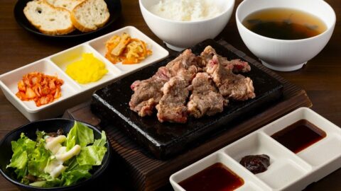 圧倒的価格破壊！ワンダーステーキ姫路店で「とろけるWAGYUステーキ」が1000円で登場！ご飯・惣菜食べ放題＆肉増量クーポンも