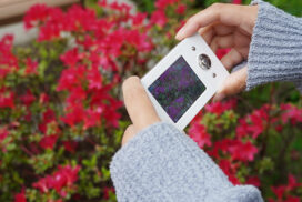 日常を気軽に撮る楽しさ。わずか9.4mmのスリムなデジカメ「Leaf Camera」が発売